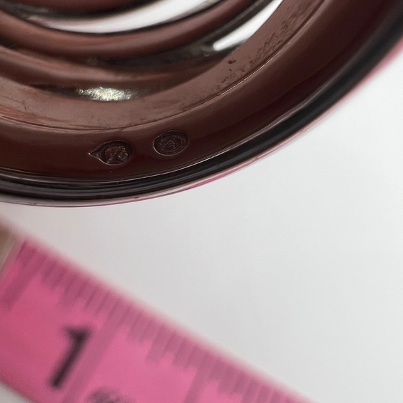 Ring - Picture 4 of 5